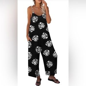 Women’s comfy jumpsuit size Medium